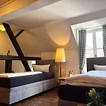 Goldener Adler Garni 3*