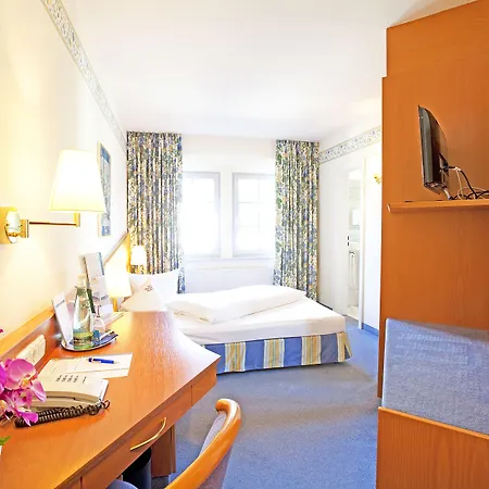 Goldener Adler Hotel Hallstadt