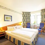 Goldener Adler Garni Hotel 3*