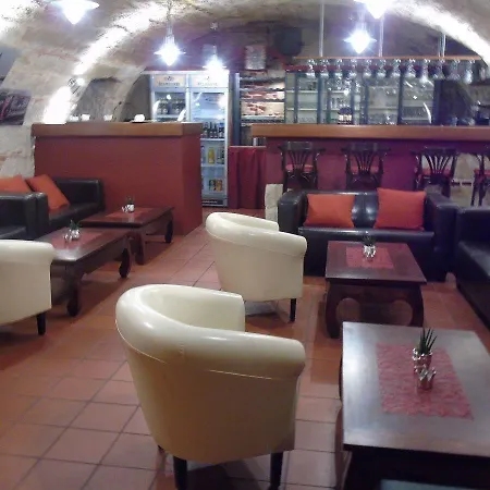 Hotel Goldener Adler Garni
