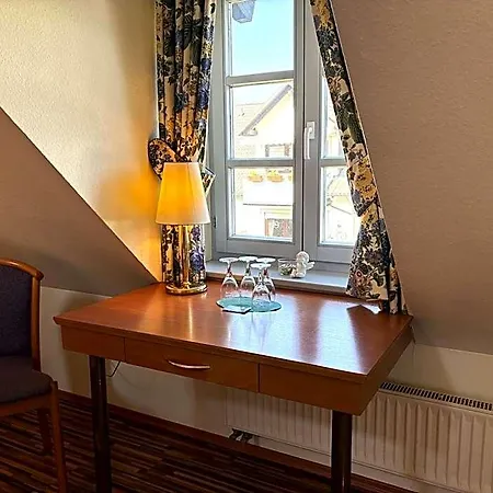 Goldener Adler Garni 3* Hallstadt