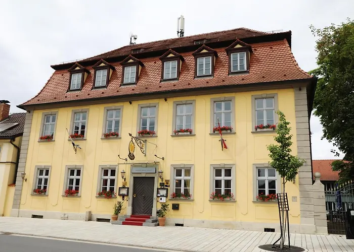 Hotel Goldener Adler Garni 3*